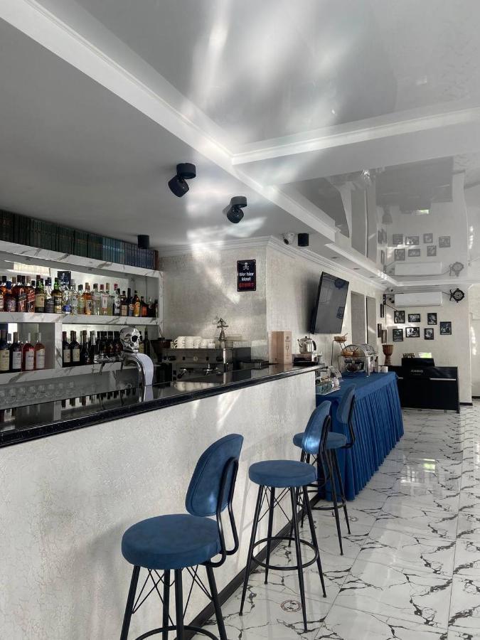Hotel Sonata Batoumi Extérieur photo