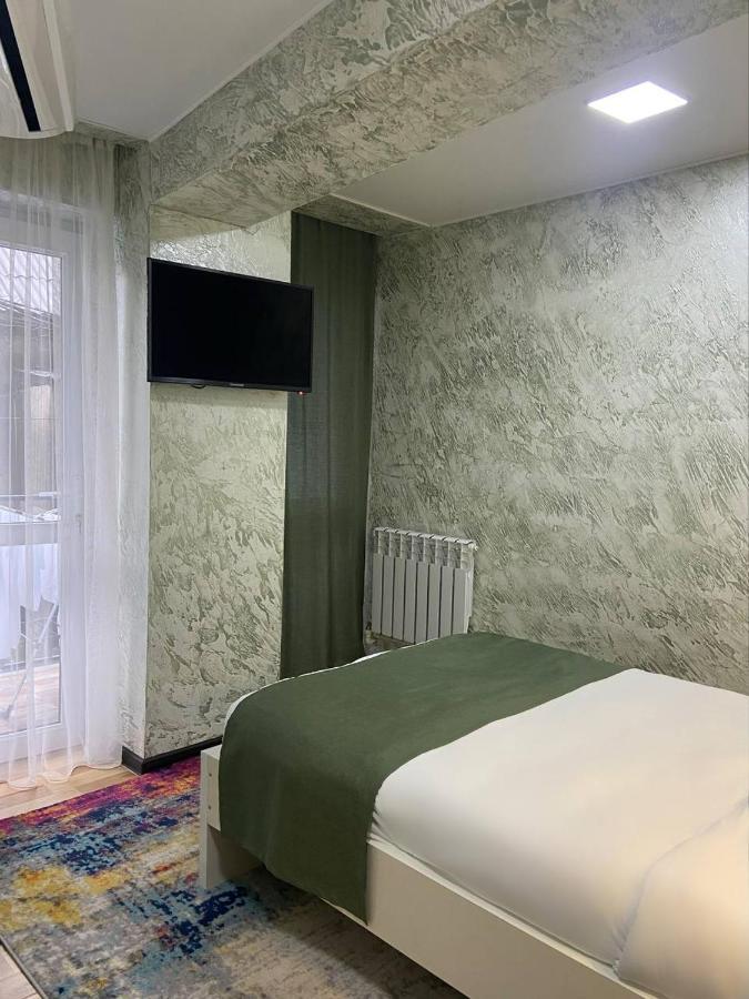 Hotel Sonata Batoumi Extérieur photo