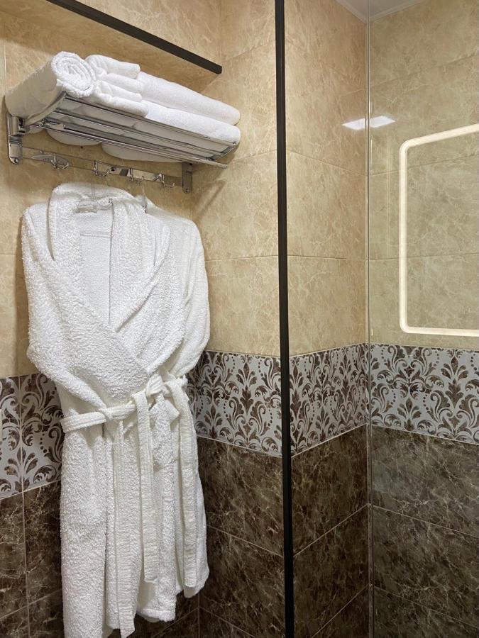 Hotel Sonata Batoumi Extérieur photo